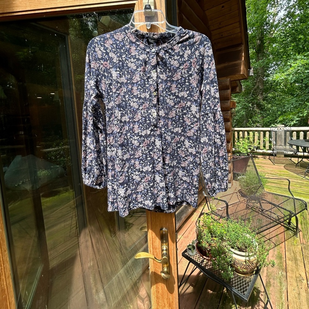 Lucky Brand long sleeve cotton, and modal women’s shirt, size small.